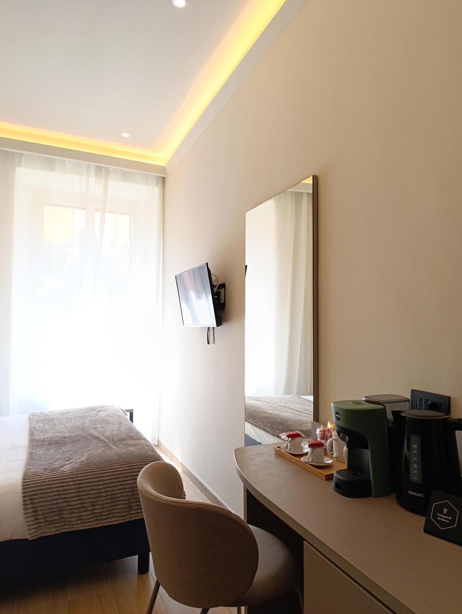 Honeycomb Guesthouse Roma Exterior foto